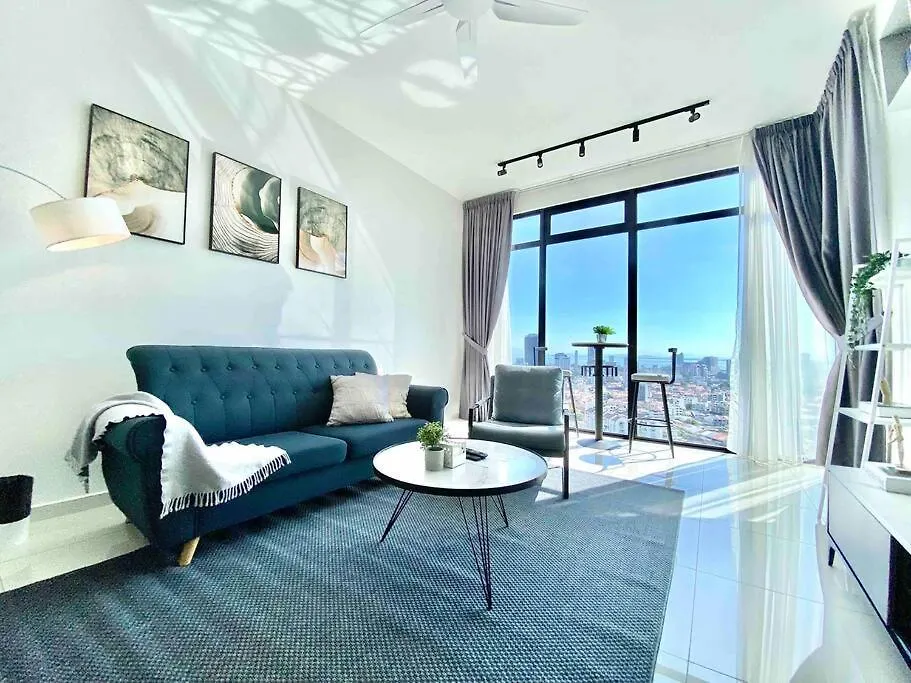 Beacon Executive Suites #Elegant #Skypool #Georgetown #4Pax #2Br 2Bath #1Queen 2Single #Quality Well Maintained #Private Superhost Lejlighed George Town